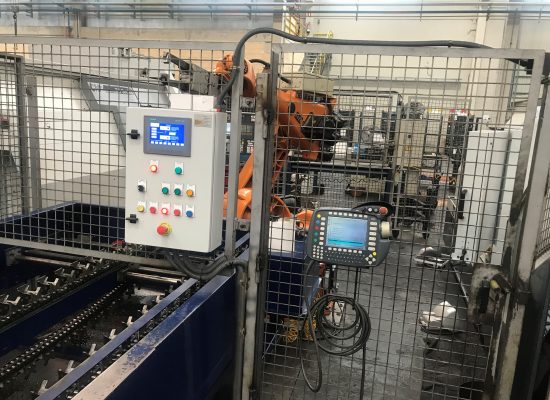 CELULA ROBOT CARGADOR A 2 TORNOS CNC